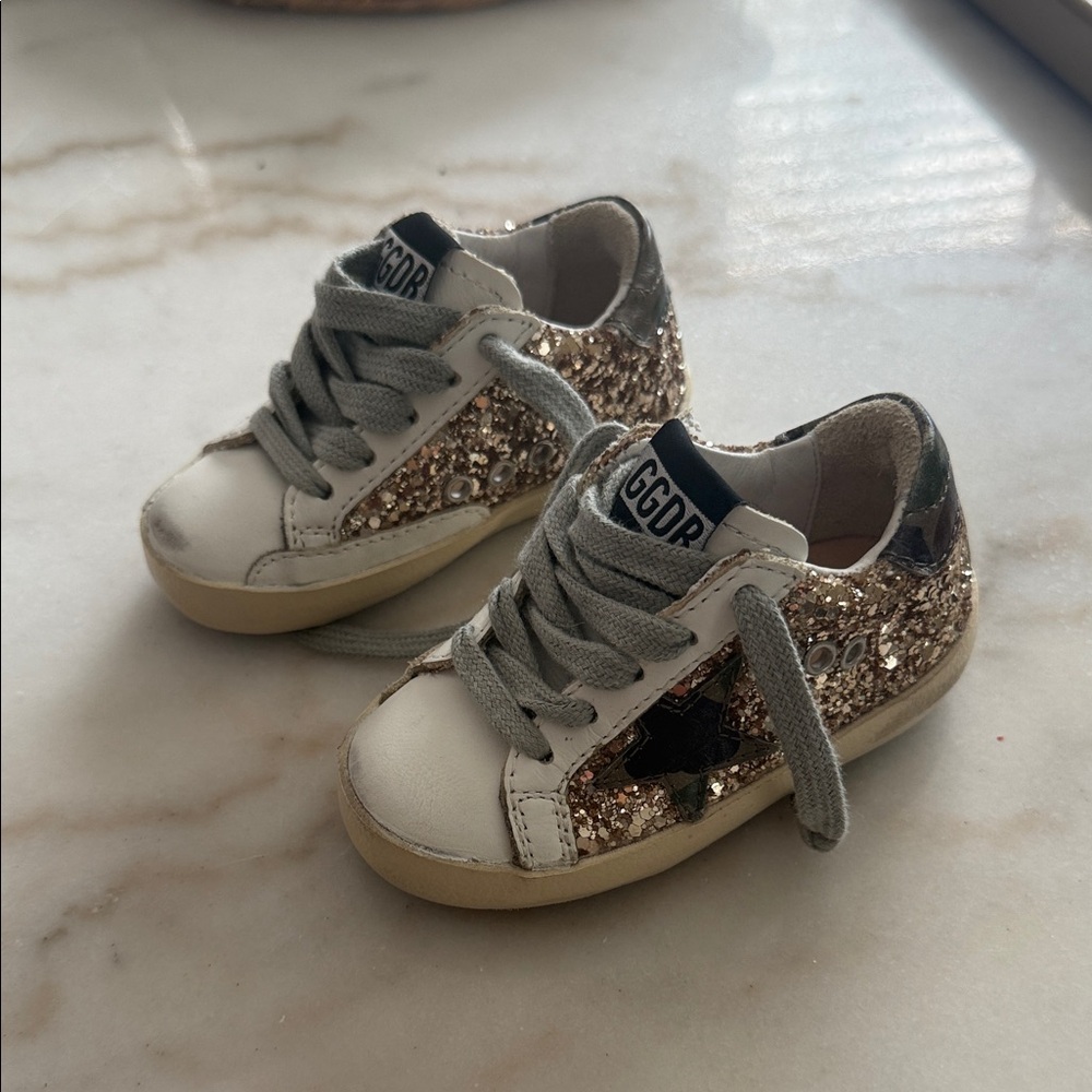 Golden Goose Kids Sneakers - Gold and White
